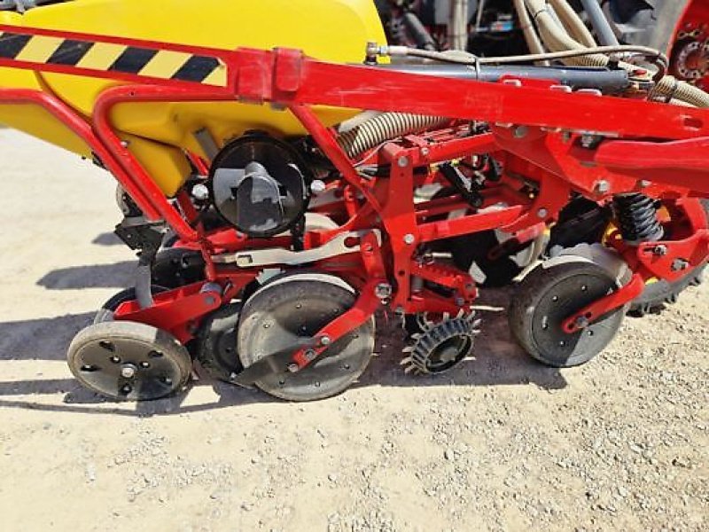 Einzelkornsägerät des Typs Väderstad TEMPO V11, Gebrauchtmaschine in PEYROLE (Bild 5)