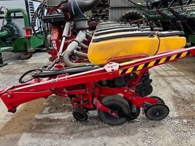 Einzelkornsägerät du type Väderstad Tempo V8, Gebrauchtmaschine en Sainte-Croix-en-Plaine (Photo 1)