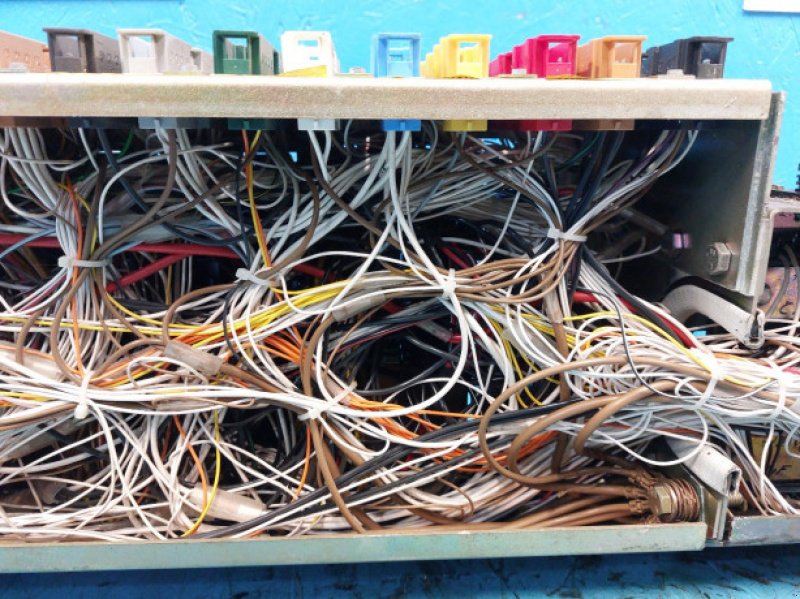 Elektrische Anlage of the type CLAAS Lexion 420, Gebrauchtmaschine in Hemmet (Picture 24)