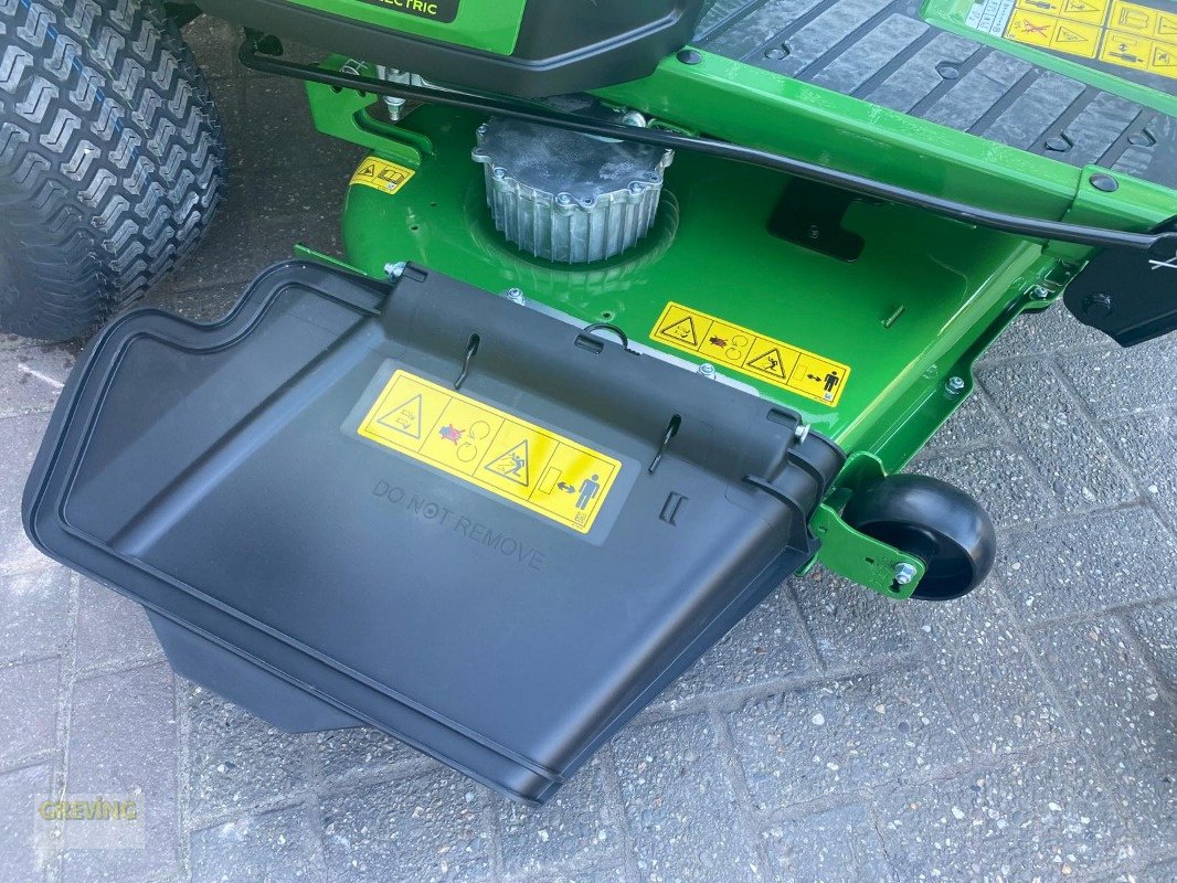 Elektromäher des Typs John Deere Z370R Electric, Neumaschine in Ahaus (Bild 10)