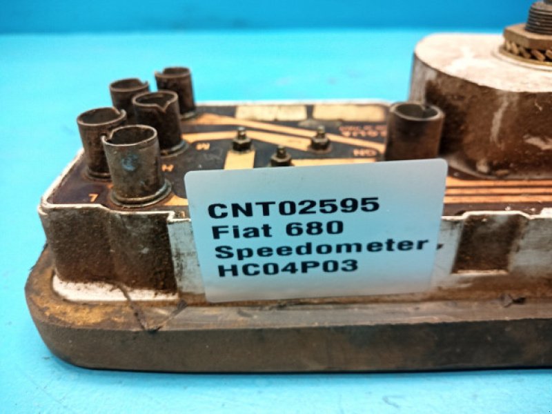 elektronische Zusatzgeräte des Typs Fiat 680, Gebrauchtmaschine in Hemmet (Bild 6)