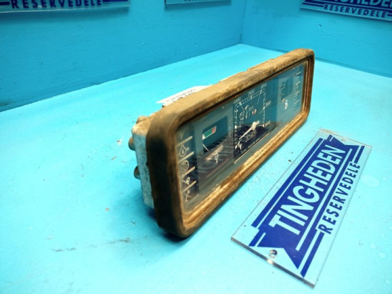 elektronische Zusatzgeräte des Typs Fiat 680, Gebrauchtmaschine in Hemmet (Bild 2)