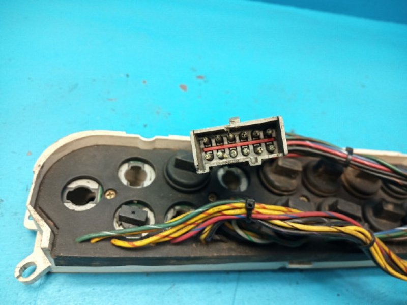 elektronische Zusatzgeräte des Typs Ford 8210, Gebrauchtmaschine in Hemmet (Bild 6)