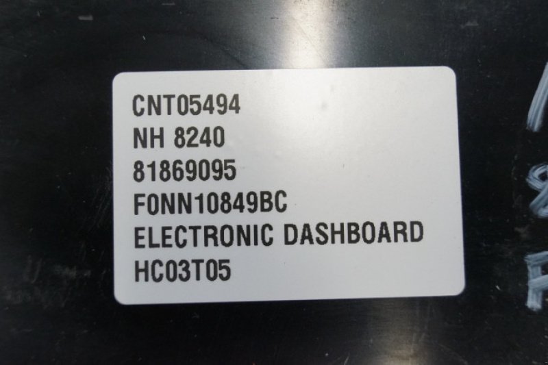 elektronische Zusatzgeräte des Typs New Holland 8240, Gebrauchtmaschine in Hemmet (Bild 2)