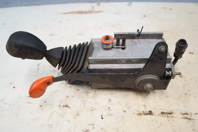 elektronische Zusatzgeräte типа New Holland 8770, Gebrauchtmaschine в Hemmet (Фотография 2)