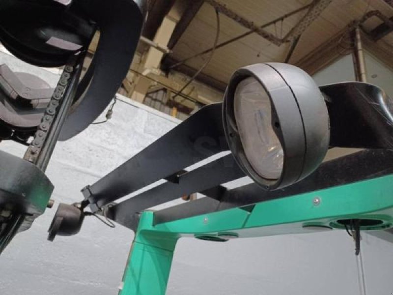 Elektrostapler des Typs Caterpillar NR16N, Gebrauchtmaschine in senlis (Bild 10)