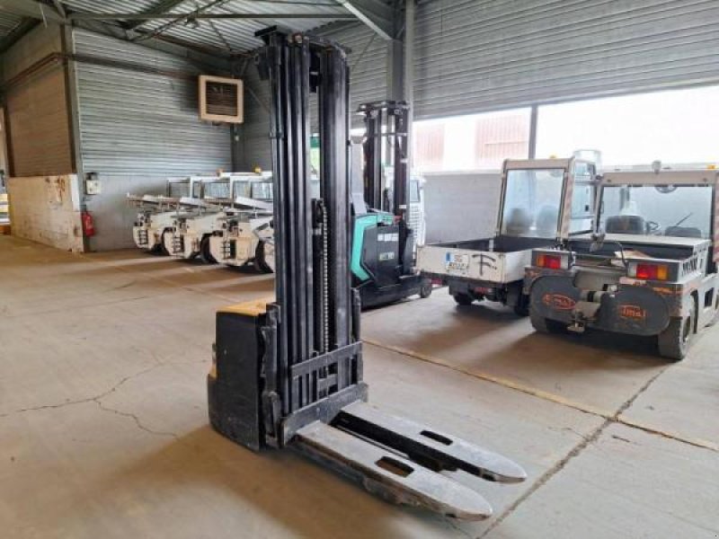 Elektrostapler typu Caterpillar NSP16N2, Gebrauchtmaschine v senlis (Obrázok 3)