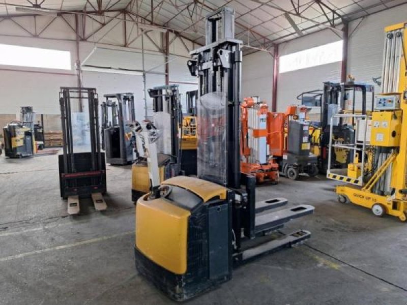 Elektrostapler za tip Caterpillar NSP16NI, Gebrauchtmaschine u senlis (Slika 2)