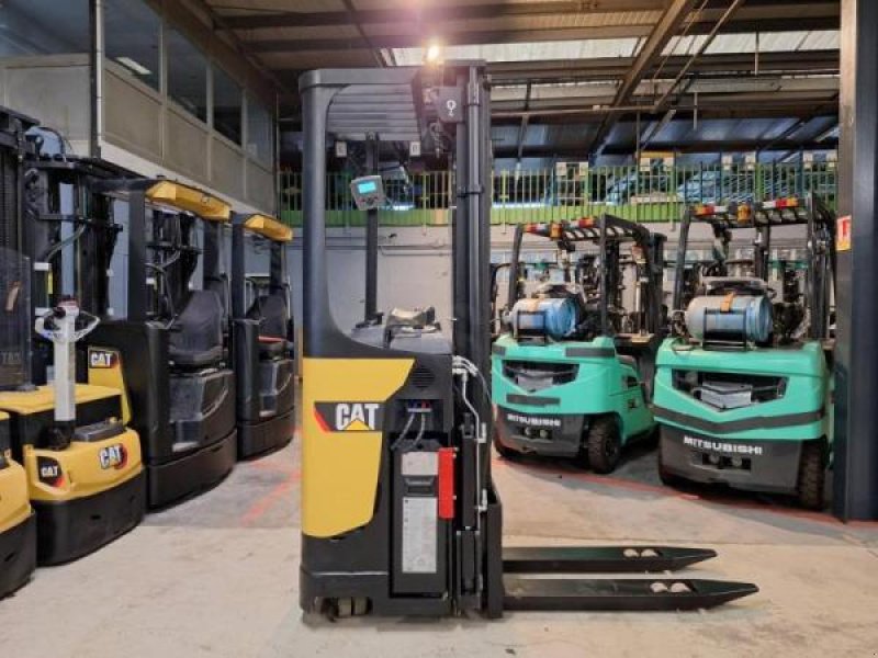 Elektrostapler za tip Caterpillar NSR16N2, Gebrauchtmaschine u senlis (Slika 7)