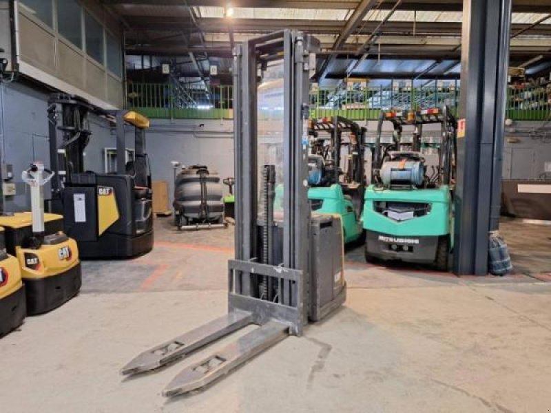 Elektrostapler za tip Caterpillar NSV16P, Gebrauchtmaschine u senlis (Slika 7)