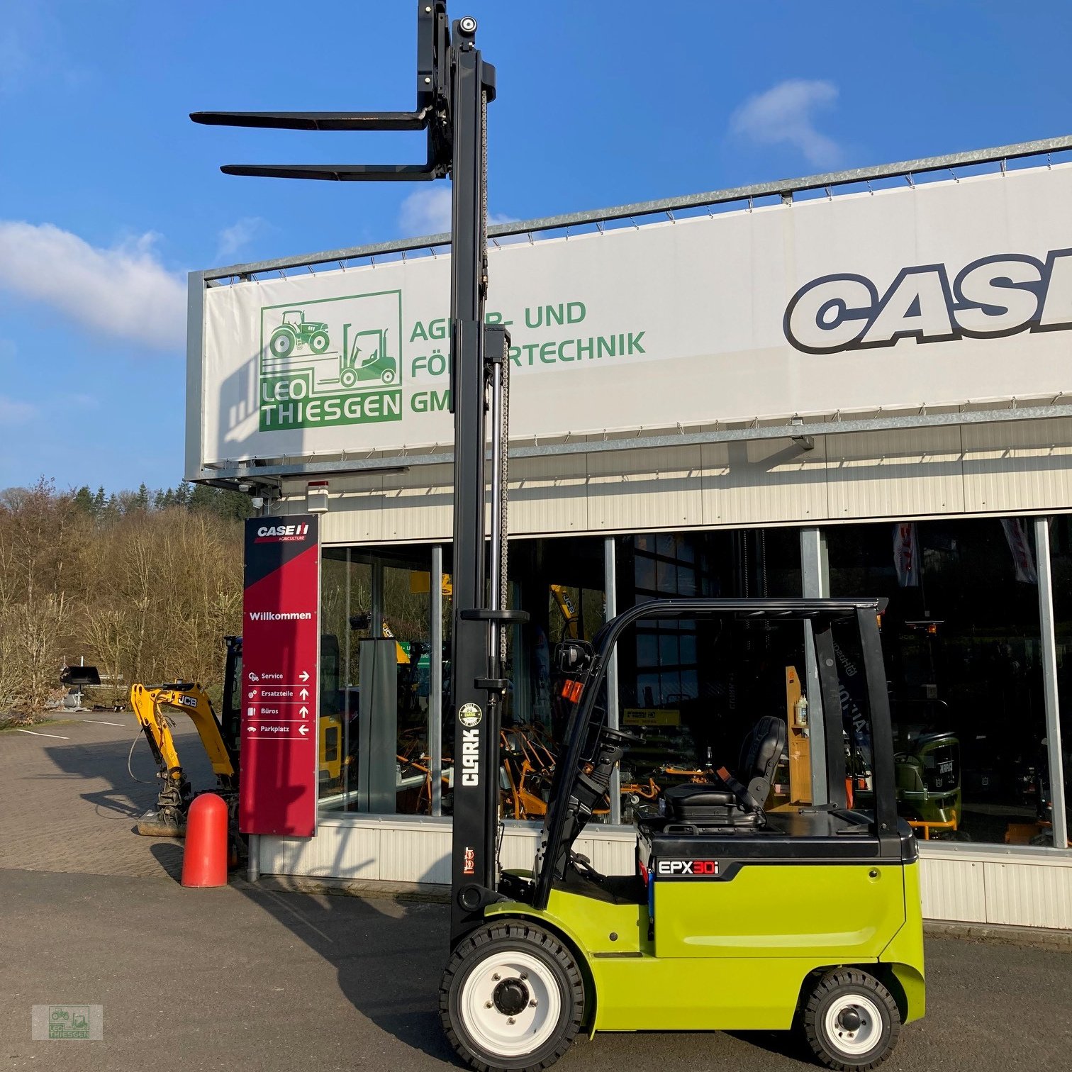 Elektrostapler des Typs Clark EPX30i, Neumaschine in Steiningen b. Daun (Bild 5)