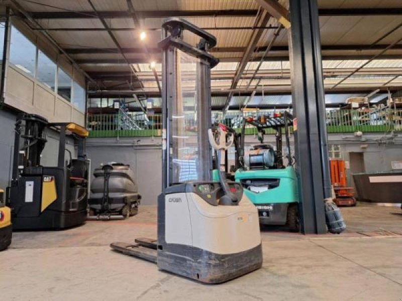 Elektrostapler za tip Crown ES4000-1.6, Gebrauchtmaschine u senlis (Slika 5)