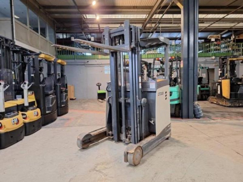 Elektrostapler za tip Crown ESR5240-1.4, Gebrauchtmaschine u senlis (Slika 8)