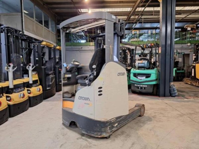 Elektrostapler za tip Crown ESR5240-1.4, Gebrauchtmaschine u senlis (Slika 11)