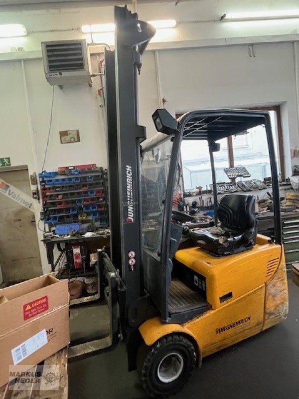 Elektrostapler Türe ait Jungheinrich EFG113, Gebrauchtmaschine içinde Berching (resim 1)
