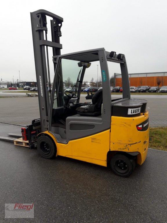 Elektrostapler des Typs Jungheinrich EFGS 30 S, Gebrauchtmaschine in Mühldorf (Bild 3)