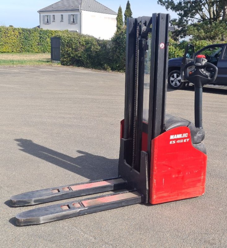 Elektrostapler des Typs Manitou ES 412 ETD 26, Gebrauchtmaschine in BAZAINVILLE (Bild 2)