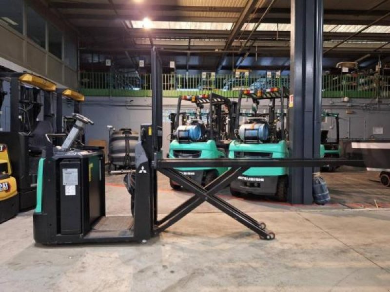 Elektrostapler za tip Mitsubishi OPB20N2X fourches levée ergonomique 2400mm, Gebrauchtmaschine u senlis (Slika 10)