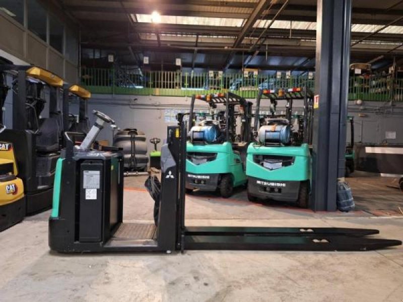 Elektrostapler typu Mitsubishi OPB20N2X fourches levée ergonomique 2400mm, Gebrauchtmaschine w senlis (Zdjęcie 1)