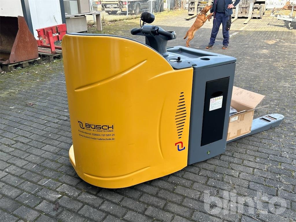 Elektrostapler от тип Sonstige TB20, Gebrauchtmaschine в Düsseldorf (Снимка 4)