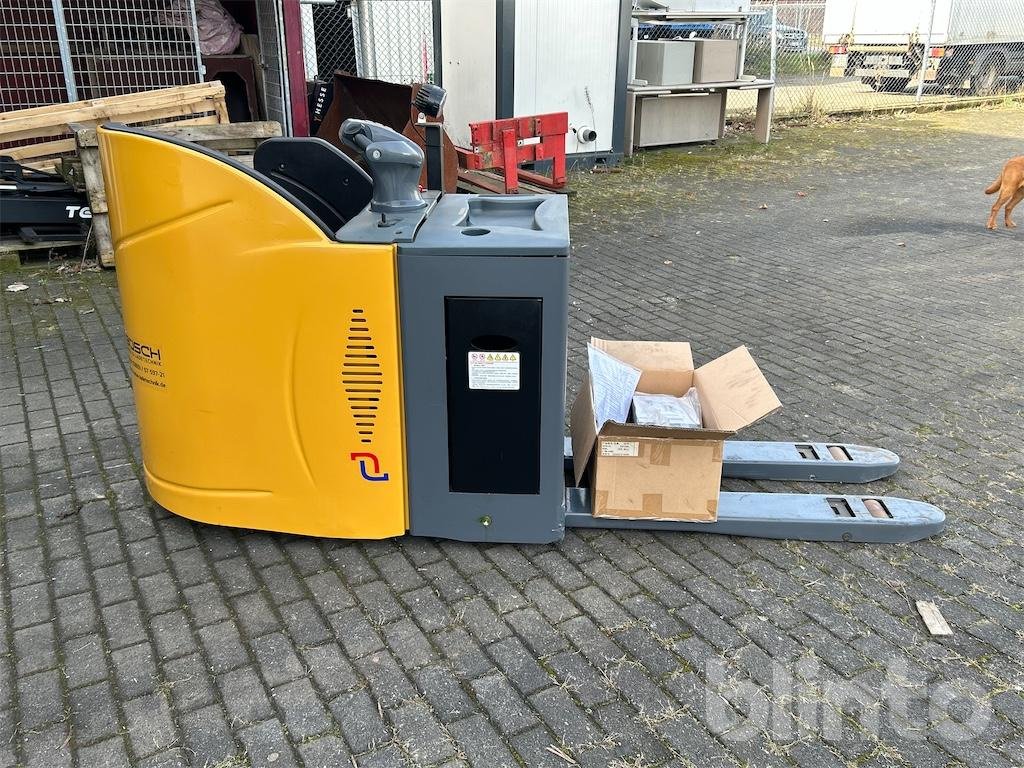 Elektrostapler от тип Sonstige TB20, Gebrauchtmaschine в Düsseldorf (Снимка 8)