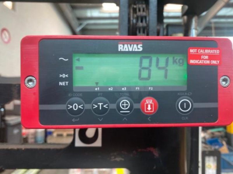 Elektrostapler типа Yale Gerbeur accompagnant avec pesage Ravas, Gebrauchtmaschine в senlis (Фотография 4)