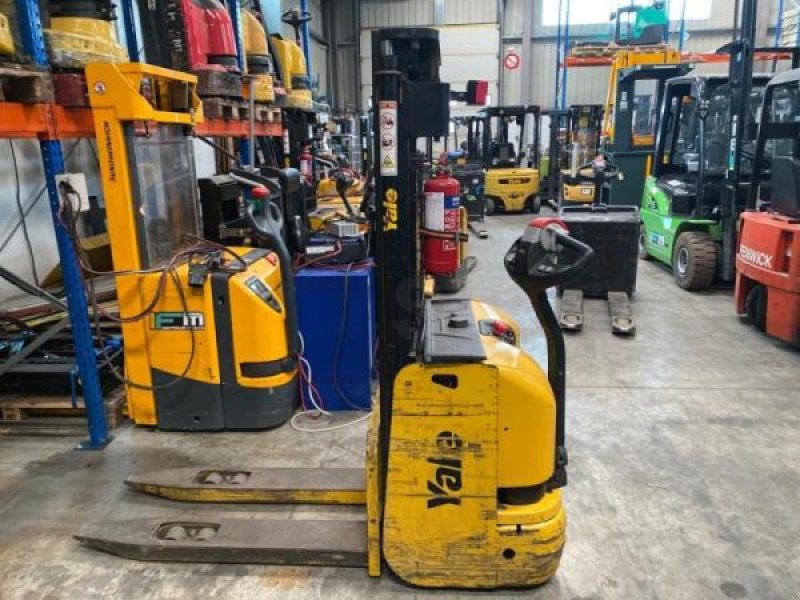 Elektrostapler типа Yale Gerbeur accompagnant avec pesage Ravas, Gebrauchtmaschine в senlis (Фотография 6)