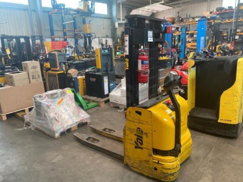 Elektrostapler typu Yale Gerbeur accompagnant avec pesage Ravas, Gebrauchtmaschine w senlis (Zdjęcie 1)