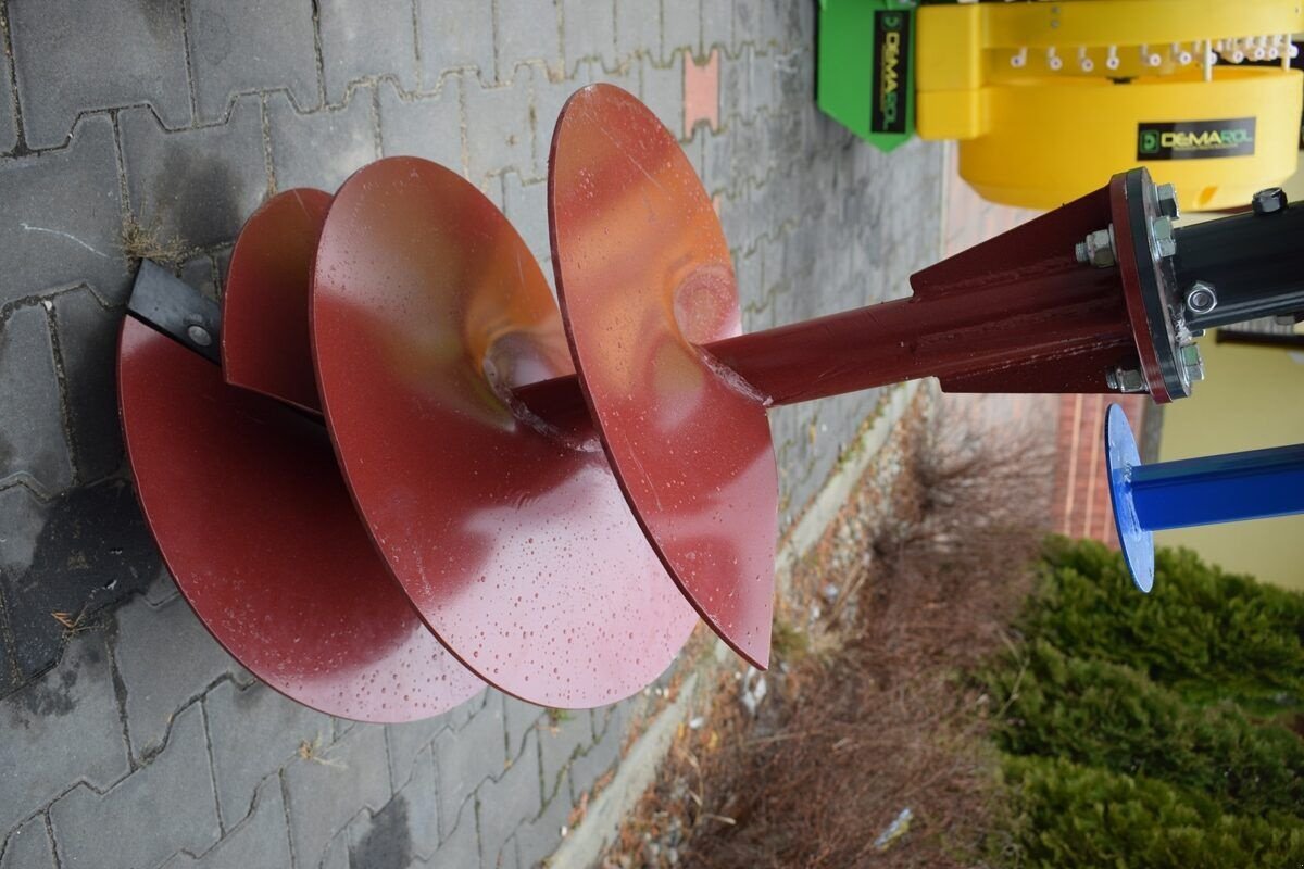 Erdbohrer des Typs Demarol Erdbohrer / earth auger, Neumaschine in Michałowo (Bild 5)