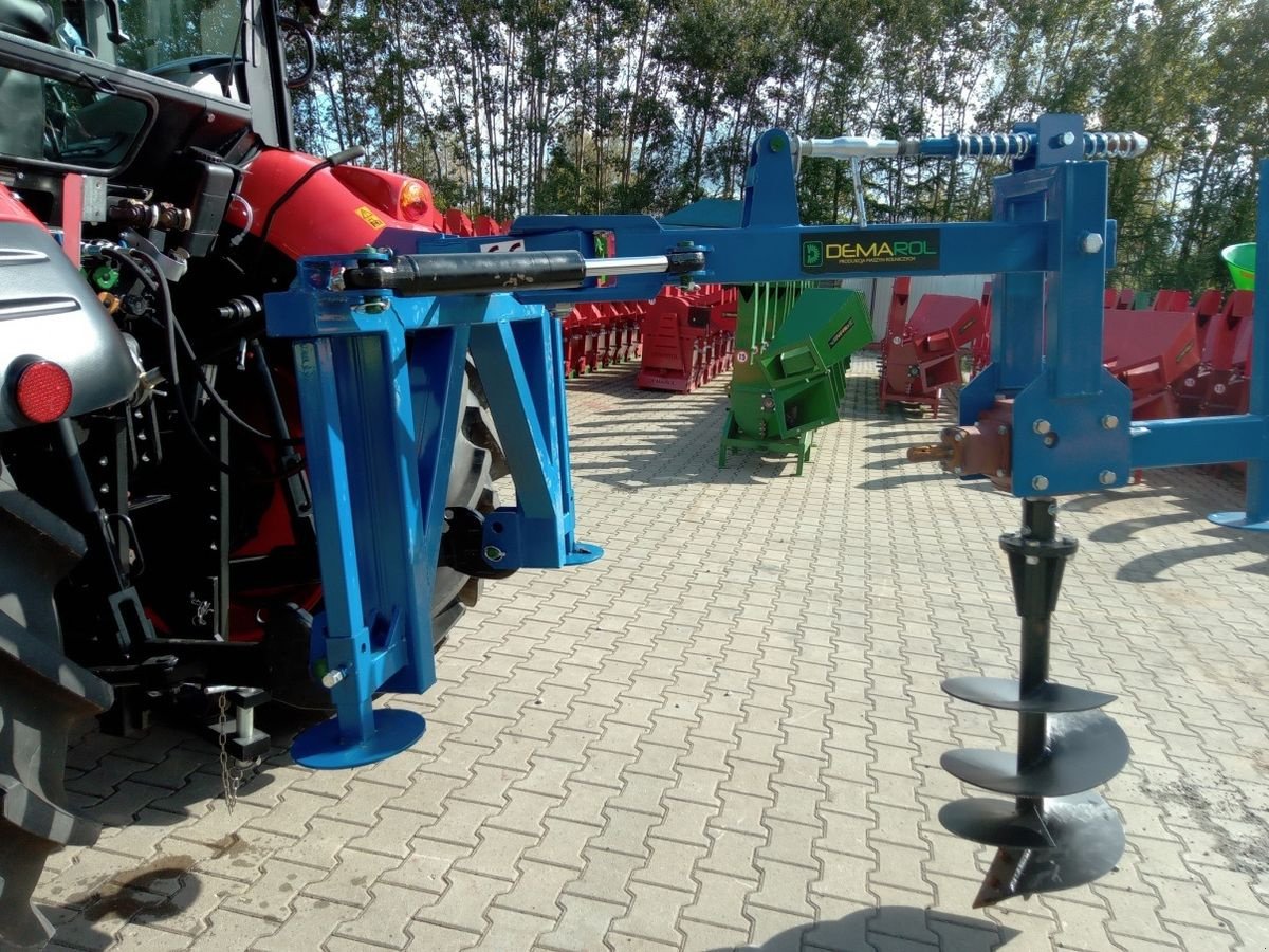Erdbohrer des Typs Demarol Erdbohrer (hydraulisch ) / earth auger, Neumaschine in Michałowo (Bild 1)