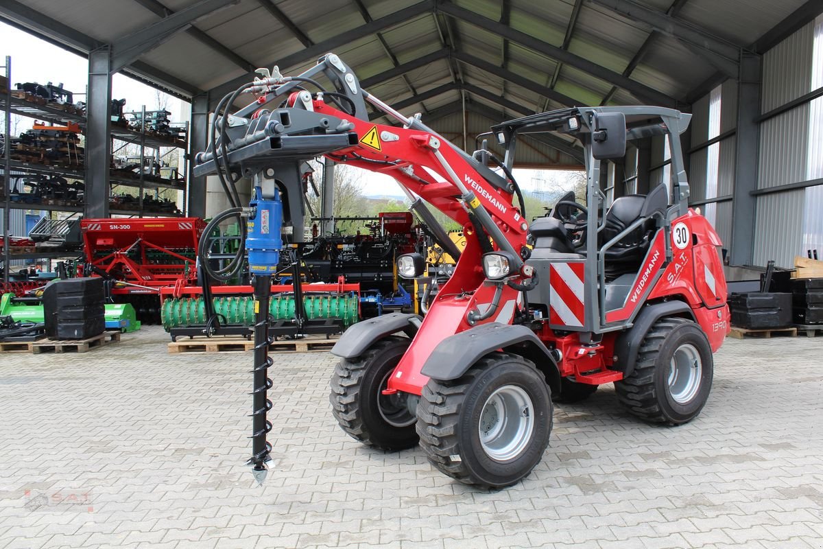 Erdbohrer des Typs Sonstige SAT Profi-Erdbohrer-Hoflader-Bagger-Frontlader, Neumaschine in Eberschwang (Bild 1)