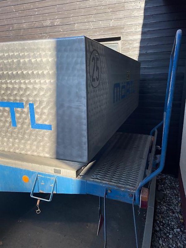 Erntewagen tipa Mörtl 2 Stück Mörtel LM 7000 l. Traubenwagen Maischewagen Erntewagen Lesewagen mit Lockerungswelle, Gebrauchtmaschine u Niedernhausen OT Engenhahn (Slika 13)