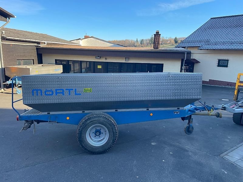 Erntewagen tipa Mörtl 2 Stück Mörtel LM 7000 l. Traubenwagen Maischewagen Erntewagen Lesewagen mit Lockerungswelle, Gebrauchtmaschine u Niedernhausen OT Engenhahn (Slika 4)