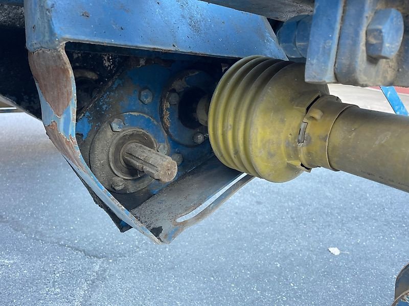 Erntewagen tipa Mörtl 2 Stück Mörtel LM 7000 l. Traubenwagen Maischewagen Erntewagen Lesewagen mit Lockerungswelle, Gebrauchtmaschine u Niedernhausen OT Engenhahn (Slika 15)