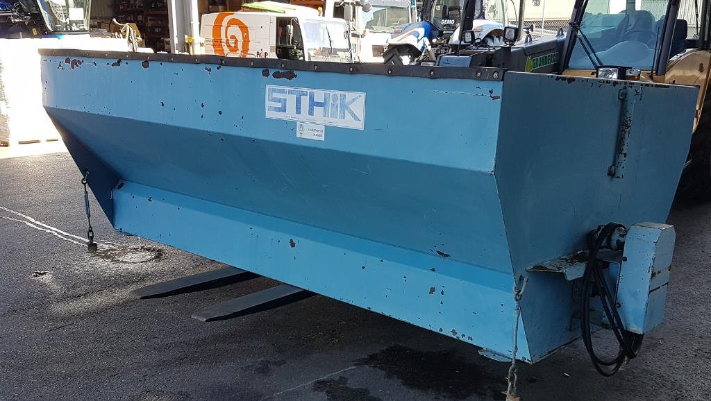 Erntewagen του τύπου Sonstige Benne à vendange VO 4000 Epoxy conquêt, Gebrauchtmaschine σε Aesch (Φωτογραφία 1)