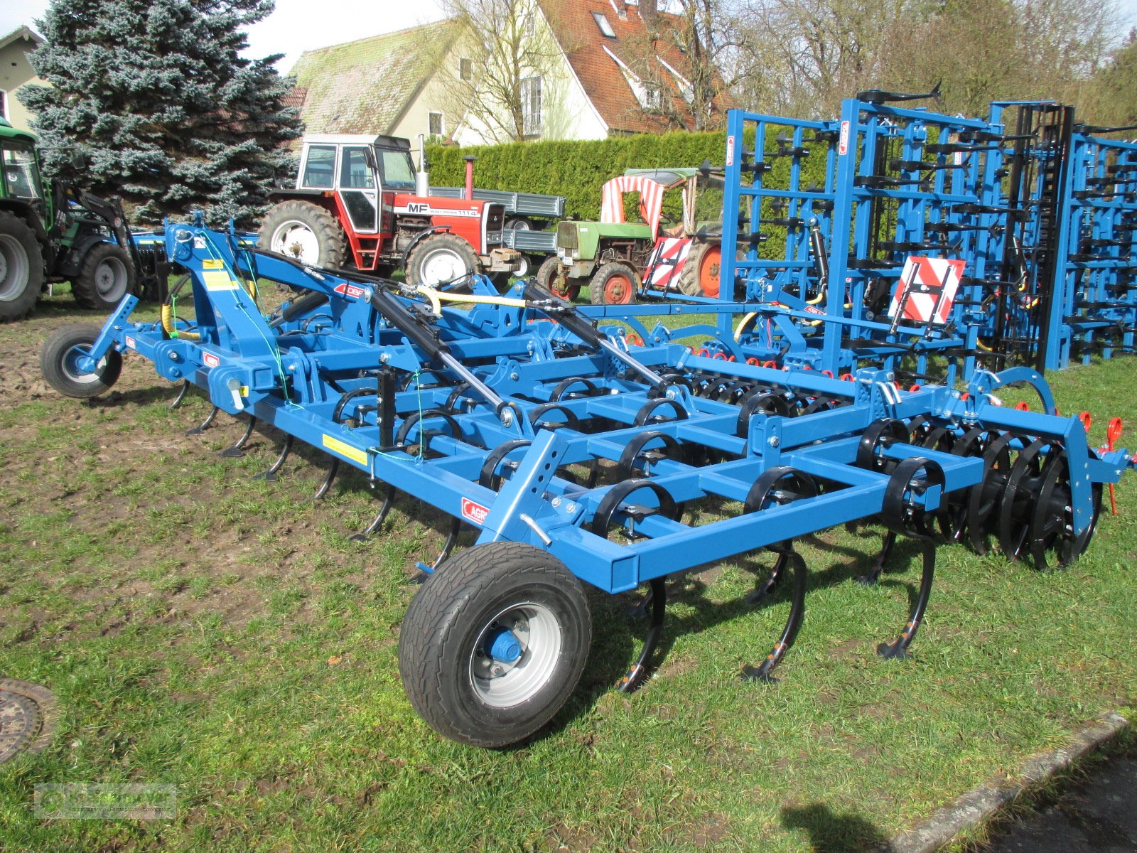 Federzinkengrubber του τύπου Agripol Kobalt 600 mit umfangreicher Ausstattung, Neumaschine σε Feuchtwangen (Φωτογραφία 7)