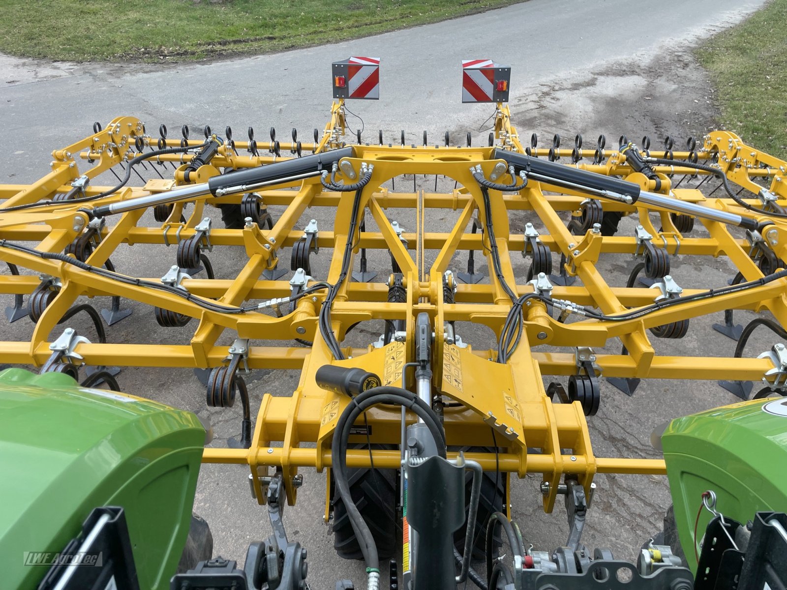 Federzinkengrubber del tipo Agrisem Biomulch, Neumaschine In Römstedt (Immagine 22)