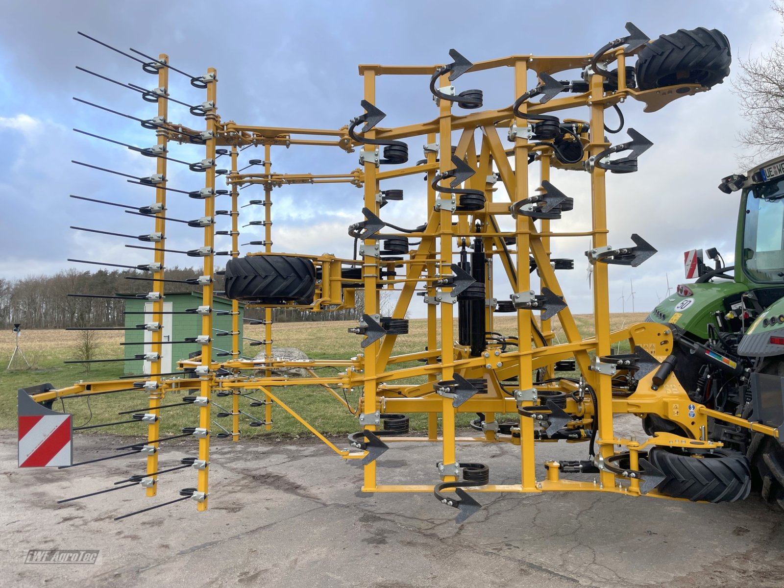 Federzinkengrubber del tipo Agrisem Biomulch, Neumaschine In Römstedt (Immagine 29)