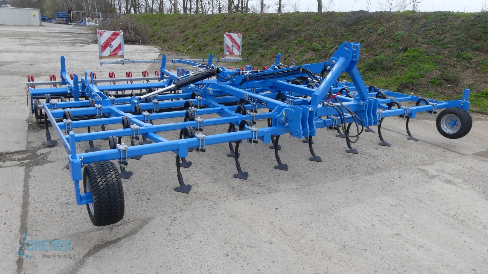 Federzinkengrubber типа Bremer Maschinenbau GFSI Intensiv 6 S, Gebrauchtmaschine в Hohenhameln (Фотография 1)