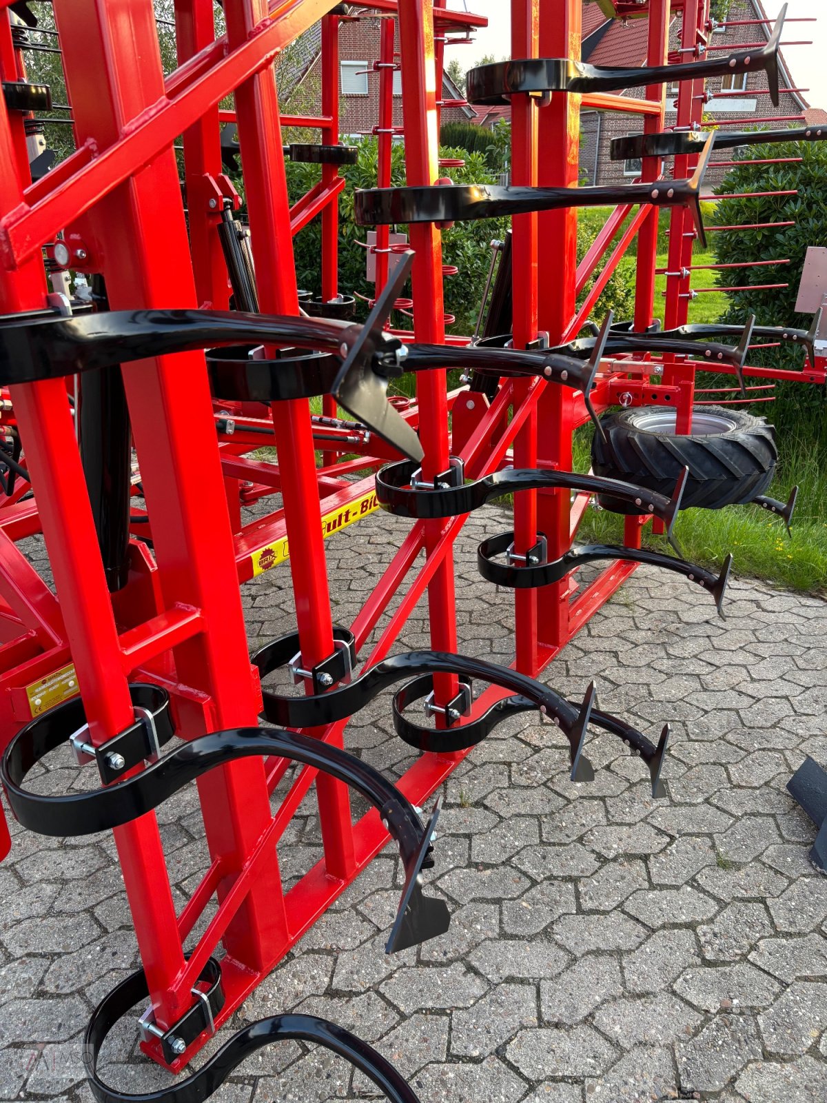 Federzinkengrubber del tipo Brix Unicult Bio Biogrubber Grubber 6m neu Flachgrubber Ultraflachgrubber Federzinkenegge, Neumaschine In Berumerfehn (Immagine 3)