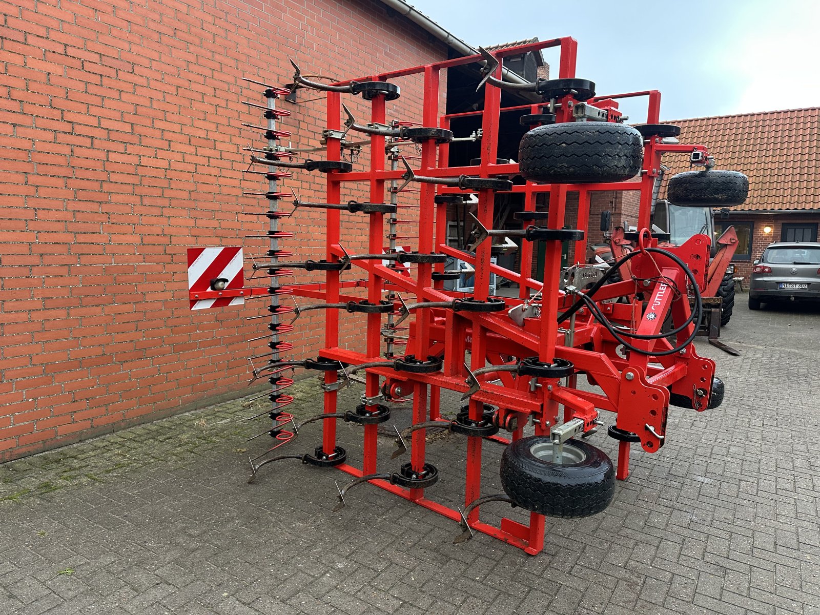 Federzinkengrubber des Typs Güttler Supermaxx 50-5, Gebrauchtmaschine in Schweringen (Bild 9)