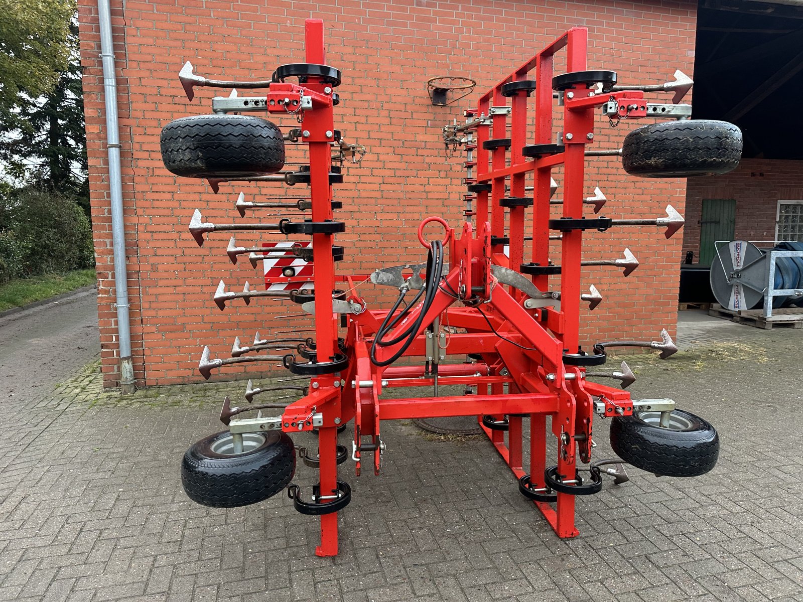 Federzinkengrubber des Typs Güttler Supermaxx 50-5, Gebrauchtmaschine in Schweringen (Bild 10)