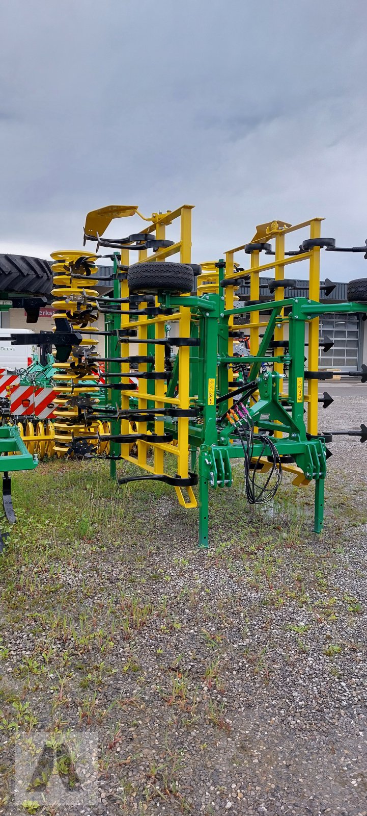 Federzinkengrubber of the type Kerner Stratos S500, Neumaschine in Schwabmünchen (Picture 2)