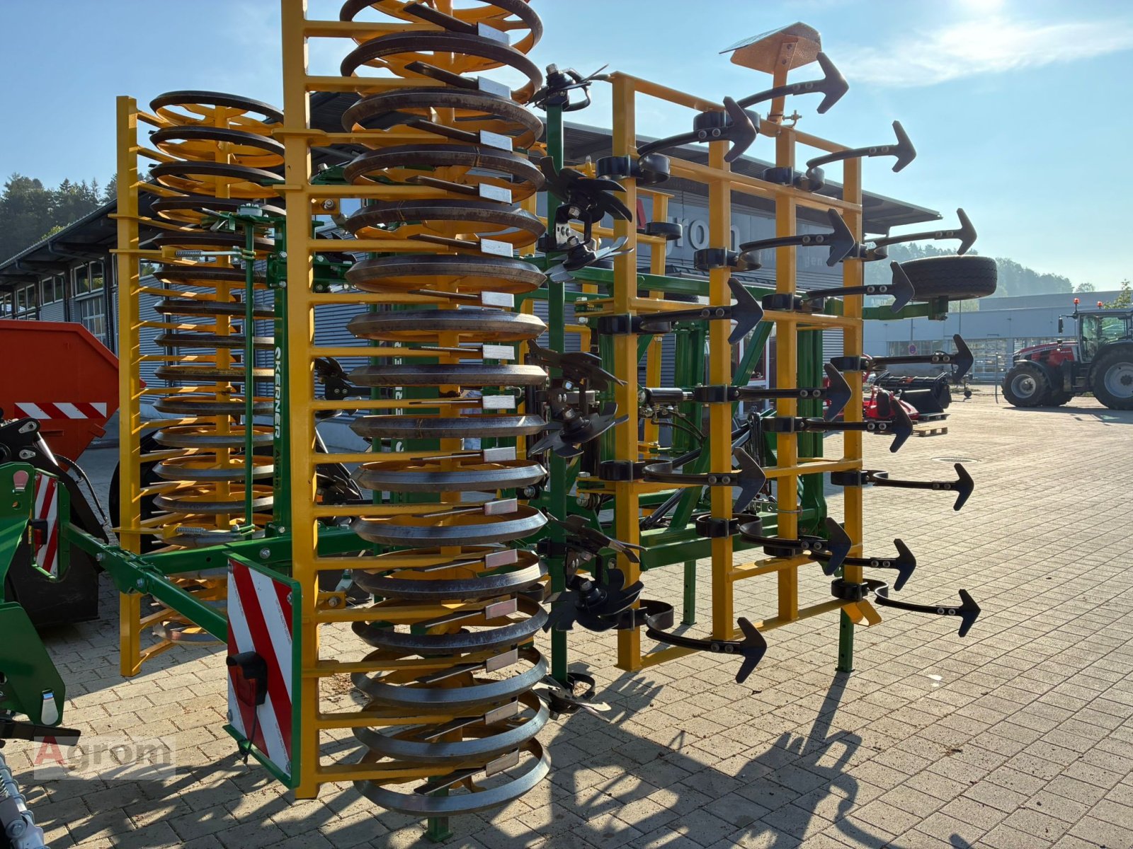 Federzinkengrubber typu Kerner Stratos, Neumaschine v Münsingen (Obrázok 5)