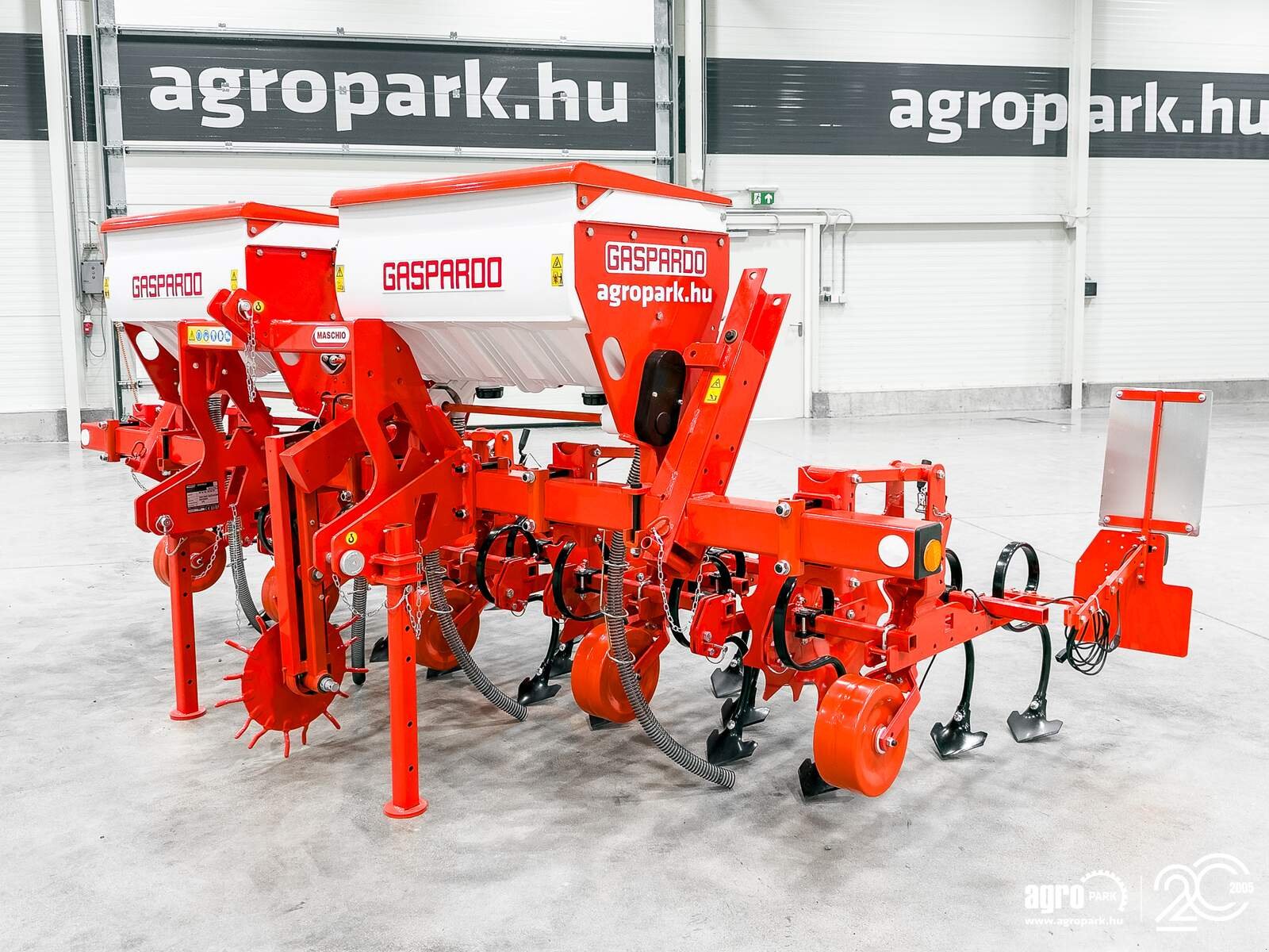 Federzinkengrubber του τύπου Maschio HP4 4-row inter-row cultivator, 2 x 160 l fertilizer hoppers, folding frame, Gebrauchtmaschine σε Csengele (Φωτογραφία 3)