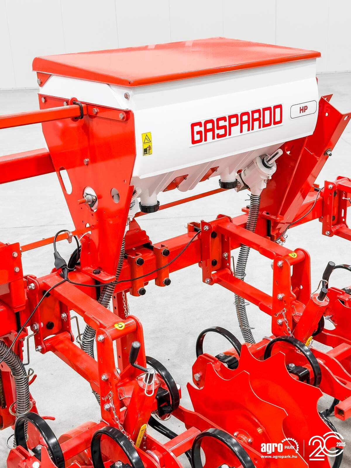 Federzinkengrubber του τύπου Maschio HP4 4-row inter-row cultivator, 2 x 160 l fertilizer hoppers, folding frame, Gebrauchtmaschine σε Csengele (Φωτογραφία 15)