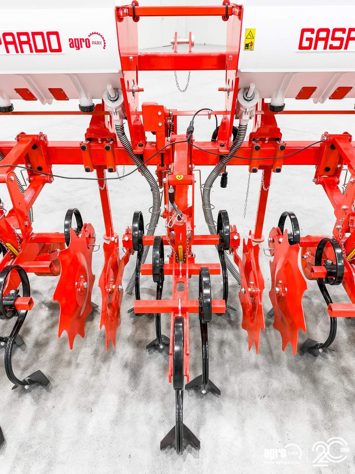 Federzinkengrubber του τύπου Maschio HP4 4-row inter-row cultivator, 2 x 160 l fertilizer hoppers, folding frame, Gebrauchtmaschine σε Csengele (Φωτογραφία 24)