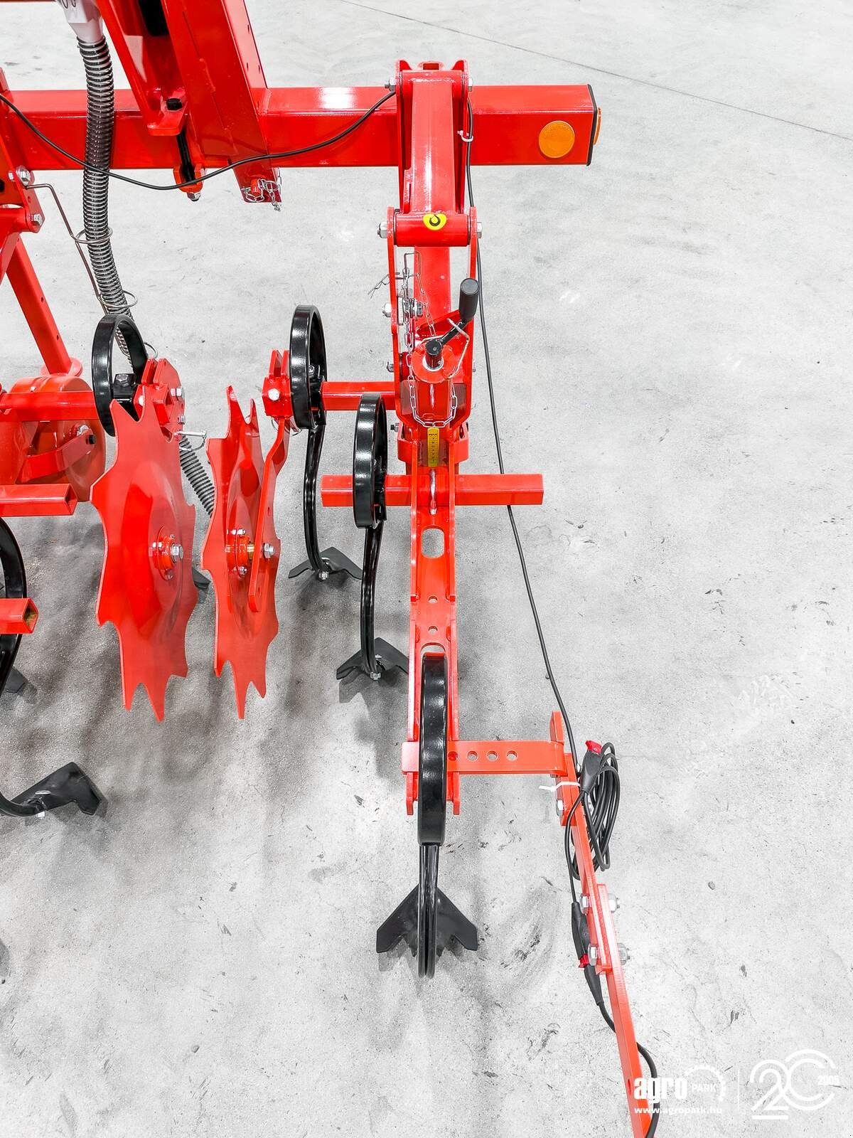 Federzinkengrubber του τύπου Maschio HP4 4-row inter-row cultivator, 2 x 160 l fertilizer hoppers, folding frame, Gebrauchtmaschine σε Csengele (Φωτογραφία 29)