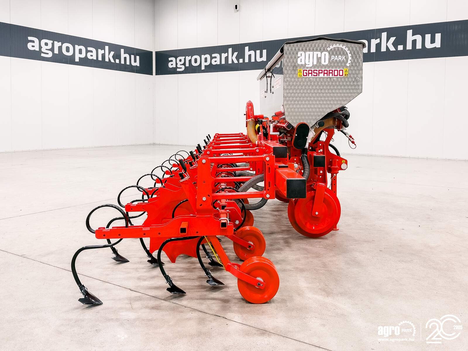 Federzinkengrubber of the type Maschio HS6 folding frame, 8-row inter-row cultivator, Gebrauchtmaschine in Csengele (Picture 5)