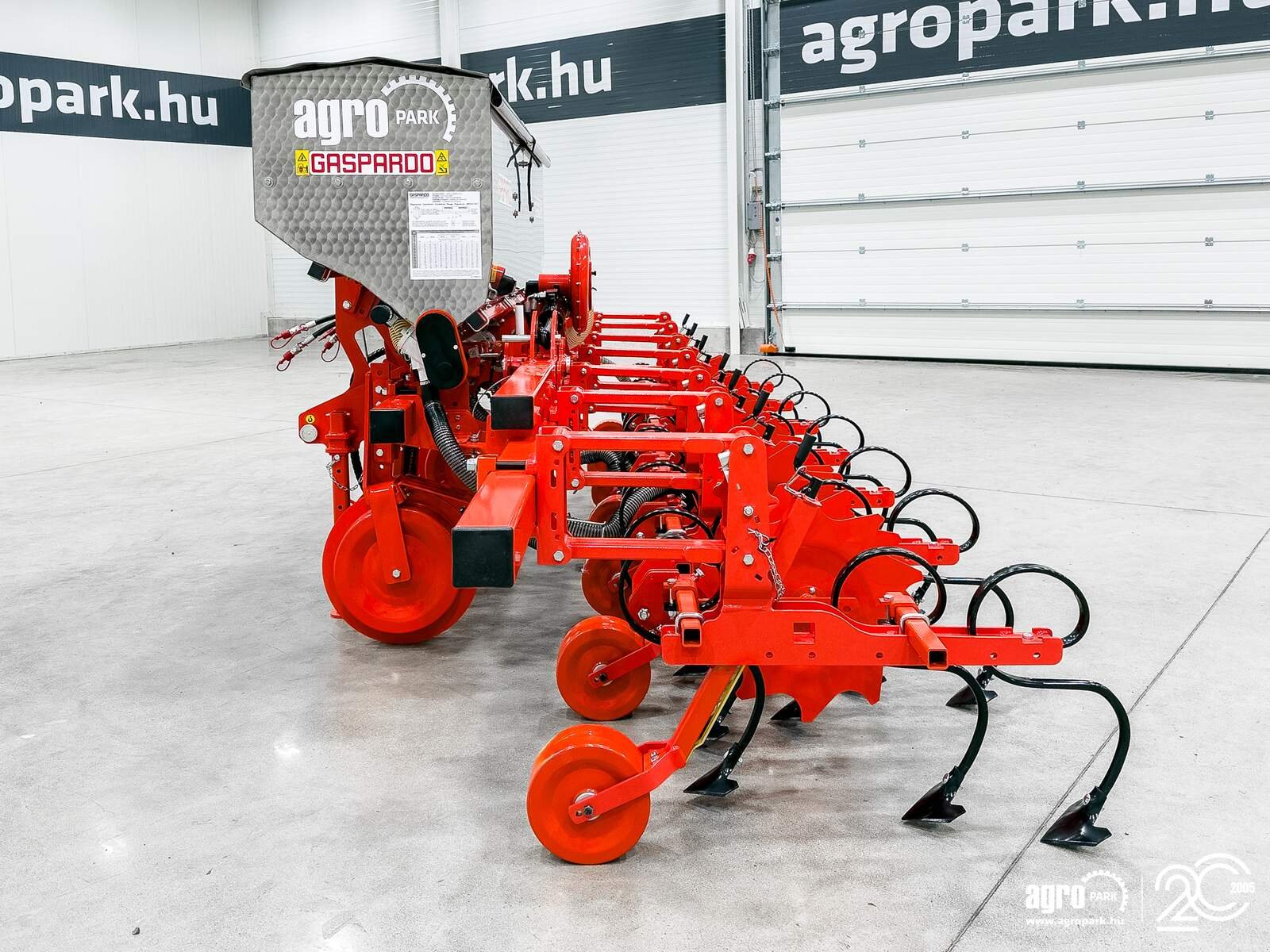 Federzinkengrubber of the type Maschio HS6 folding frame, 8-row inter-row cultivator, Gebrauchtmaschine in Csengele (Picture 8)